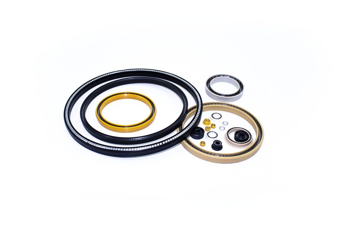 스프링 에너자이즈드 씰 Spring-Energized Seal — SEALSTAR